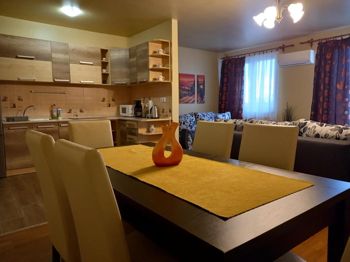 Thermal Apartman Hajdúszoboszló Eksteriør bilde